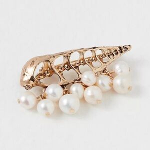 Free People Shell Brooch with Pearls. Brand new!
